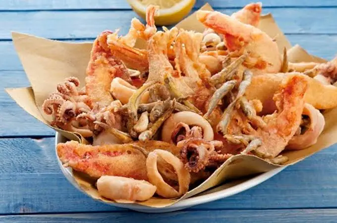 Frittura mista di pesce, varianti tradizionali